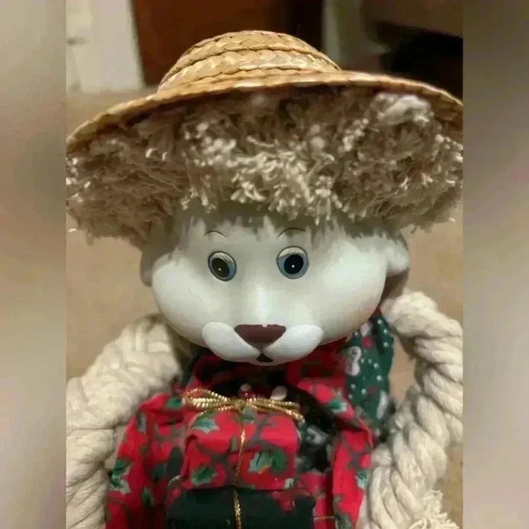 House of Lloyd Christmas Around the World “Floyd Bunny” 1994 - Picture 5 of 13